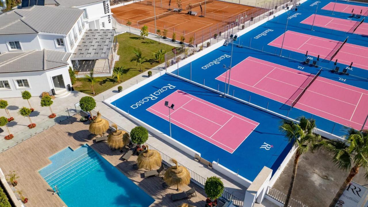 Residencia Deportiva Rozarossa Hotell Estepona Eksteriør bilde