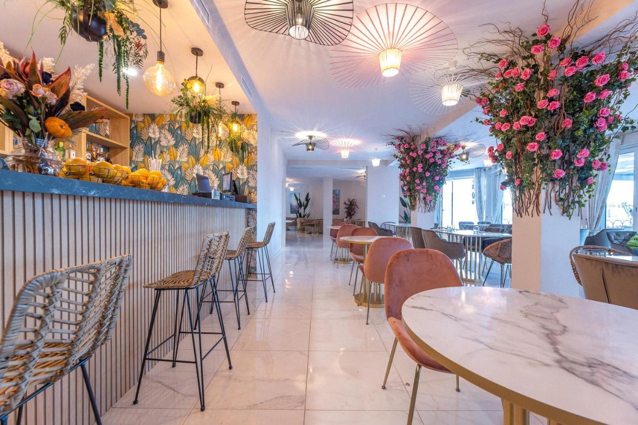 Residencia Deportiva Rozarossa Hotell Estepona Eksteriør bilde