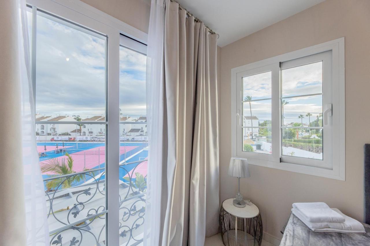 Residencia Deportiva Rozarossa Hotell Estepona Eksteriør bilde
