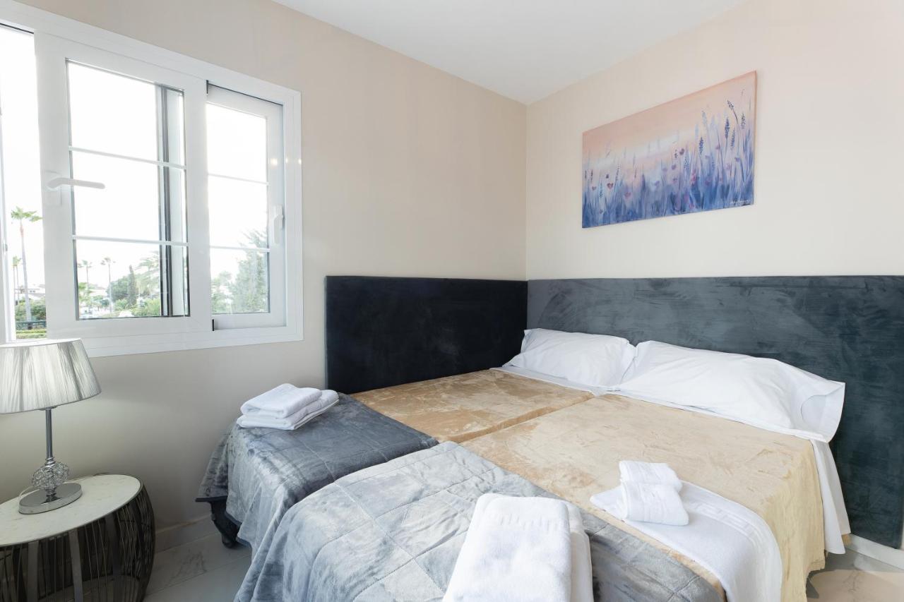 Residencia Deportiva Rozarossa Hotell Estepona Eksteriør bilde