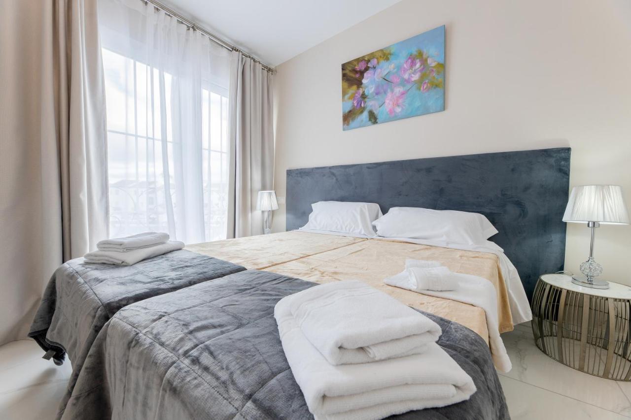 Residencia Deportiva Rozarossa Hotell Estepona Eksteriør bilde
