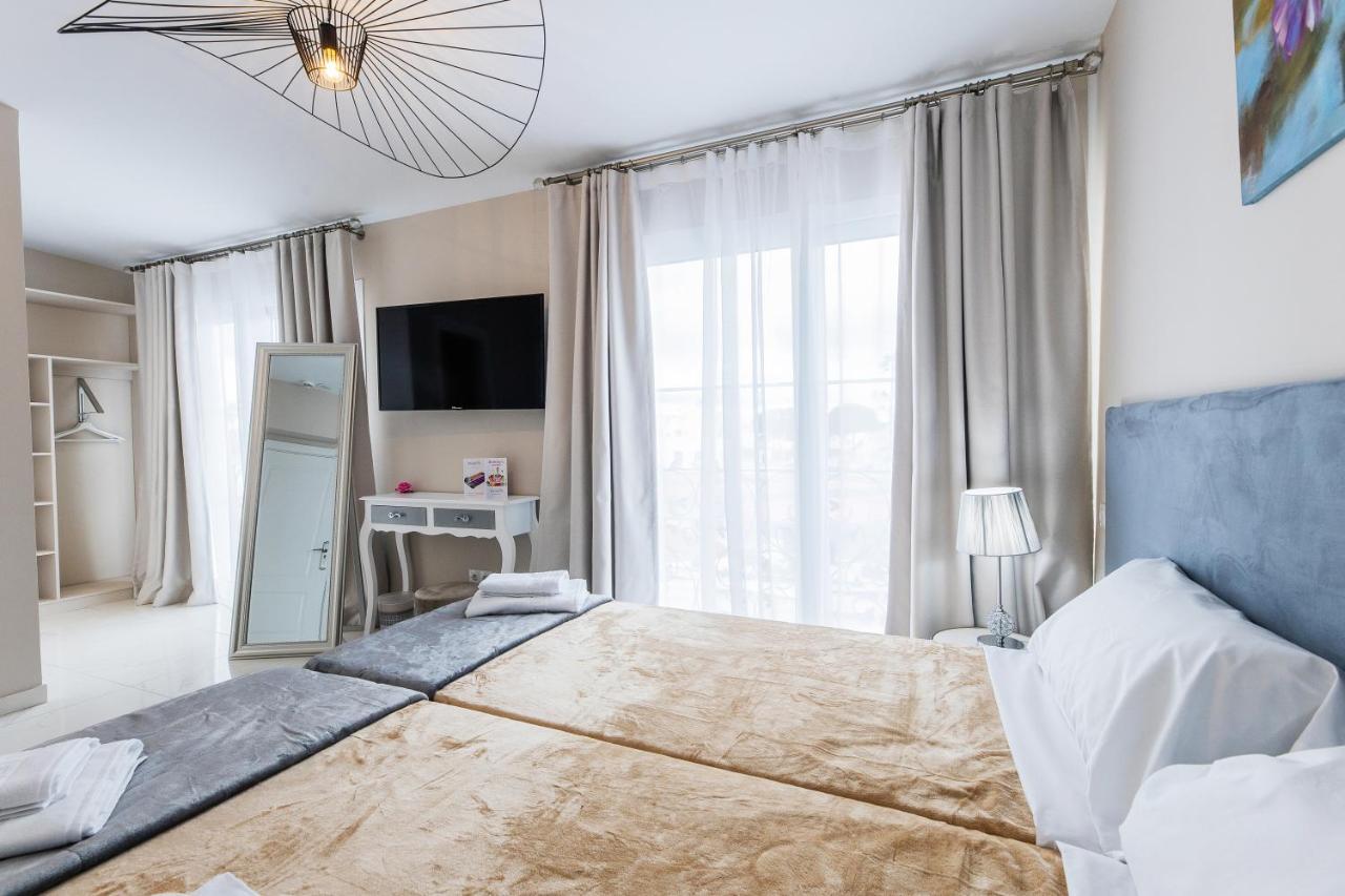 Residencia Deportiva Rozarossa Hotell Estepona Eksteriør bilde